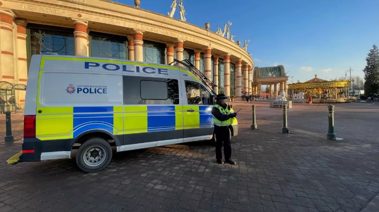 Police issue update after Trafford Centre shoppers warned of car thefts